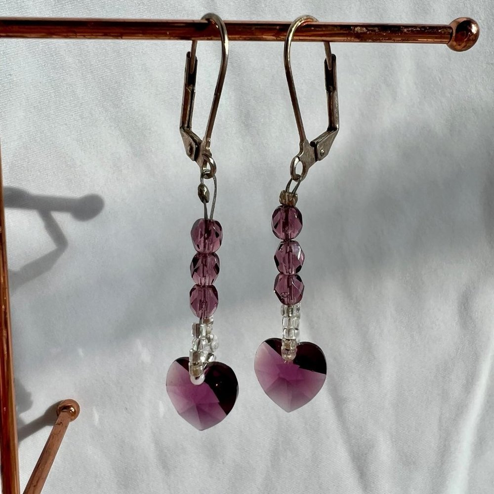 Cute Dainty Purple Faceted Crystal Glass Dangle Silver Tone Lever Back Earrings
